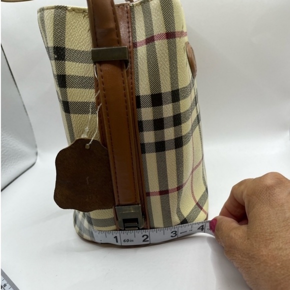 Burberrys Coated Canvas Nova check tote small handbag Purse 7"H 9"W vintage - Picture 6 of 15
